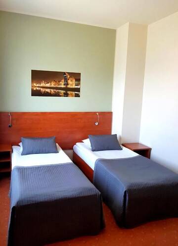Фото номера Трехместный номер Отель Hotel Górski г. Прущ-Гданьский 2